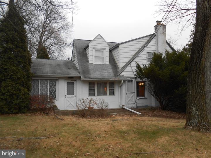 651 South York Road Hatboro, PA 19040 - Photo 1 of 25 Exterior Front