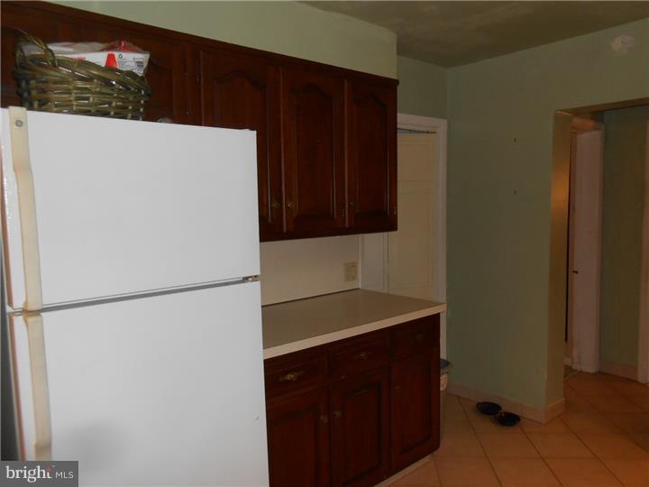 651 South York Road Hatboro, PA 19040 - Photo 15 of 25 Kitchen
