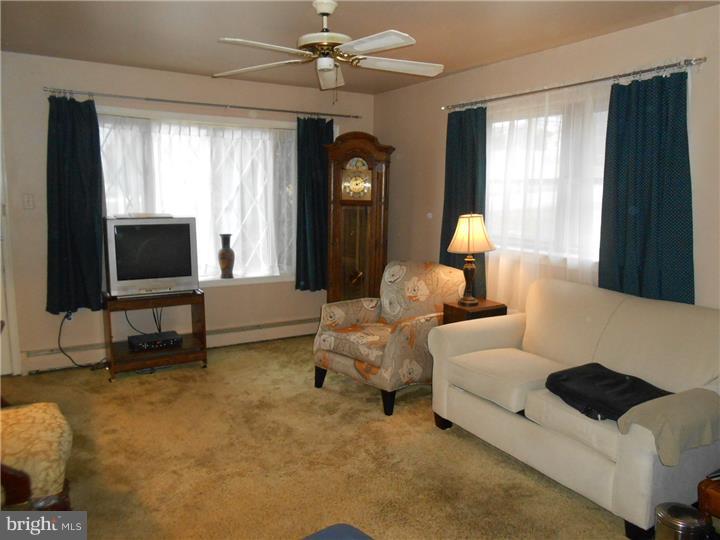 651 South York Road Hatboro, PA 19040 - Photo 21 of 25 In-law Suite