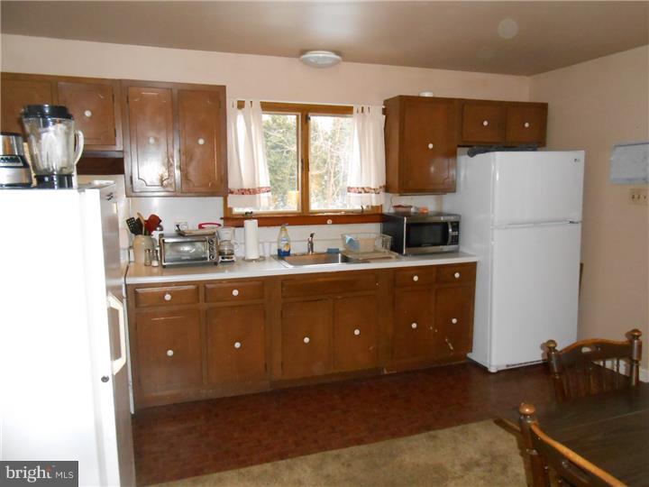 651 South York Road Hatboro, PA 19040 - Photo 25 of 25 In-law Suite