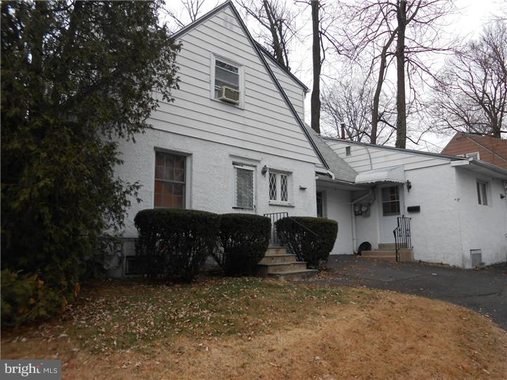 651 South York Road Hatboro, PA 19040 - Photo 7 of 25 Exterior Side