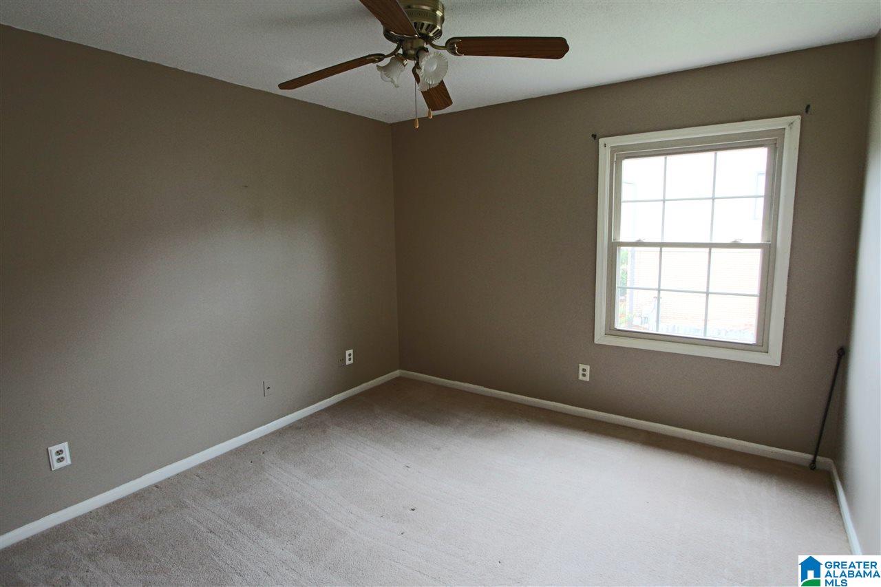 712 Cahaba Manor Trail Pelham, AL 35124 - Photo 12 of 16