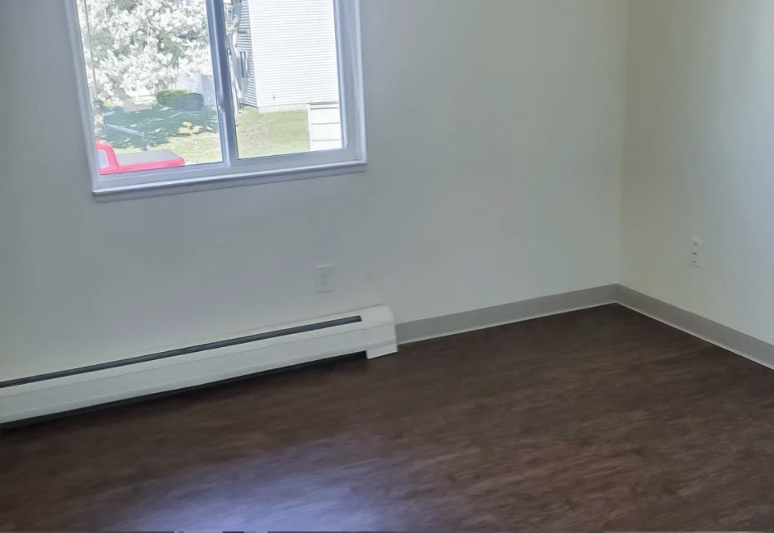 378 South Poplar Street Maple Rapids, MI 48853 - Photo 4 of 9