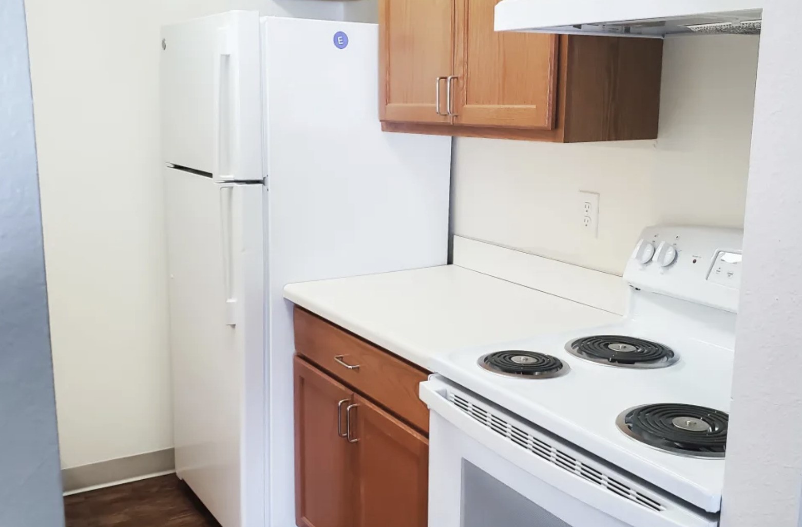 378 South Poplar Street Maple Rapids, MI 48853 - Photo 8 of 9