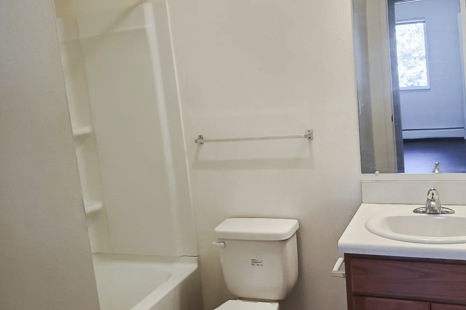 378 South Poplar Street Maple Rapids, MI 48853 - Photo 9 of 9