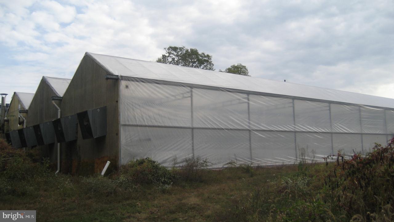 3508 Anchor Road Washington Boro, PA 17582 - Photo 3 of 5
