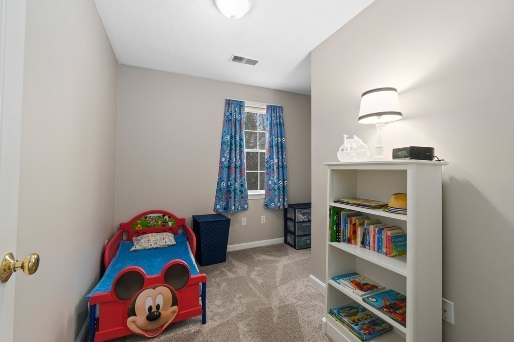 2 Draper Woods Road Sturbridge, MA 01518 - Photo 17 of 30