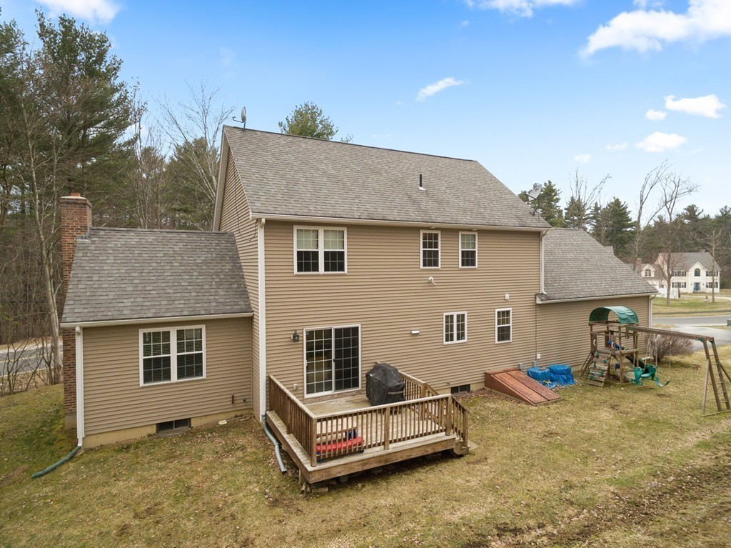 2 Draper Woods Road Sturbridge, MA 01518 - Photo 24 of 30