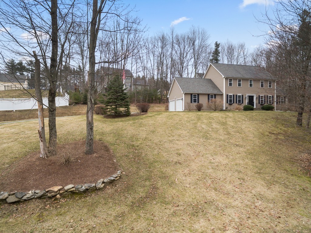 2 Draper Woods Road Sturbridge, MA 01518 - Photo 26 of 30