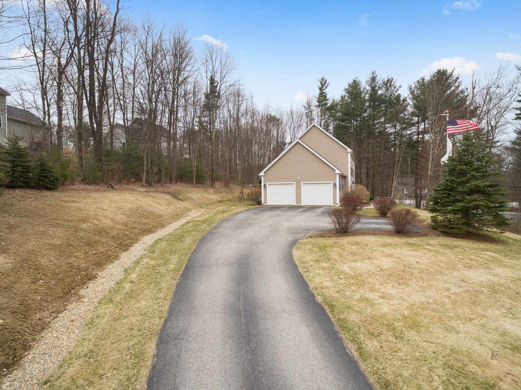 2 Draper Woods Road Sturbridge, MA 01518 - Photo 30 of 30