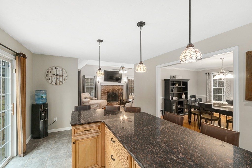 2 Draper Woods Road Sturbridge, MA 01518 - Photo 6 of 30
