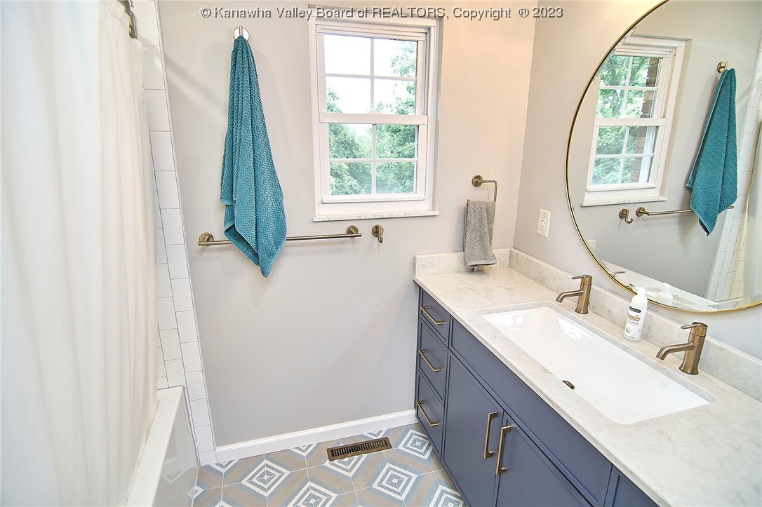 1710 Sierra Road Charleston, WV 25314 - Photo 32 of 50 Gallery Image 32