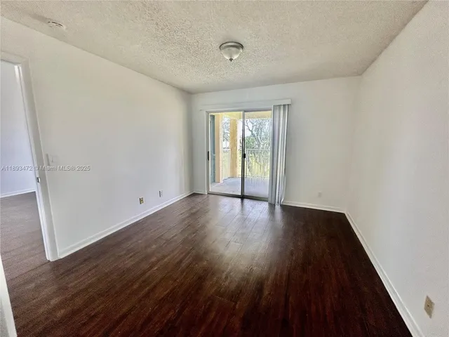 $1,800 | 6292 La Costa Drive, Unit K, Boca Raton, FL 33433