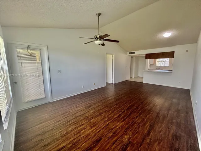 $1,800 | 6292 La Costa Drive, Unit K, Boca Raton, FL 33433