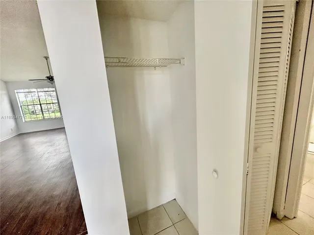 $1,800 | 6292 La Costa Drive, Unit K, Boca Raton, FL 33433