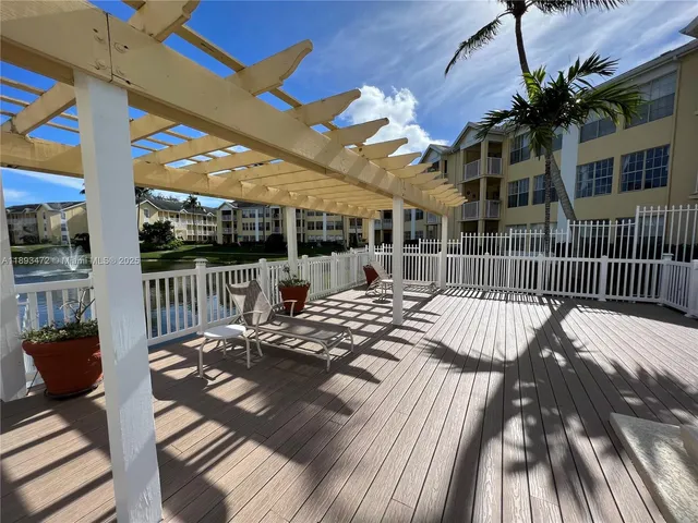 $1,800 | 6292 La Costa Drive, Unit K, Boca Raton, FL 33433