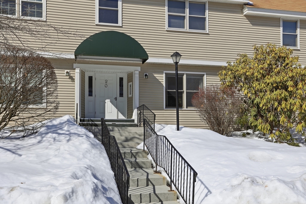 425 Main Street, Unit 20D Hudson, MA 01749 - Photo 2 of 33