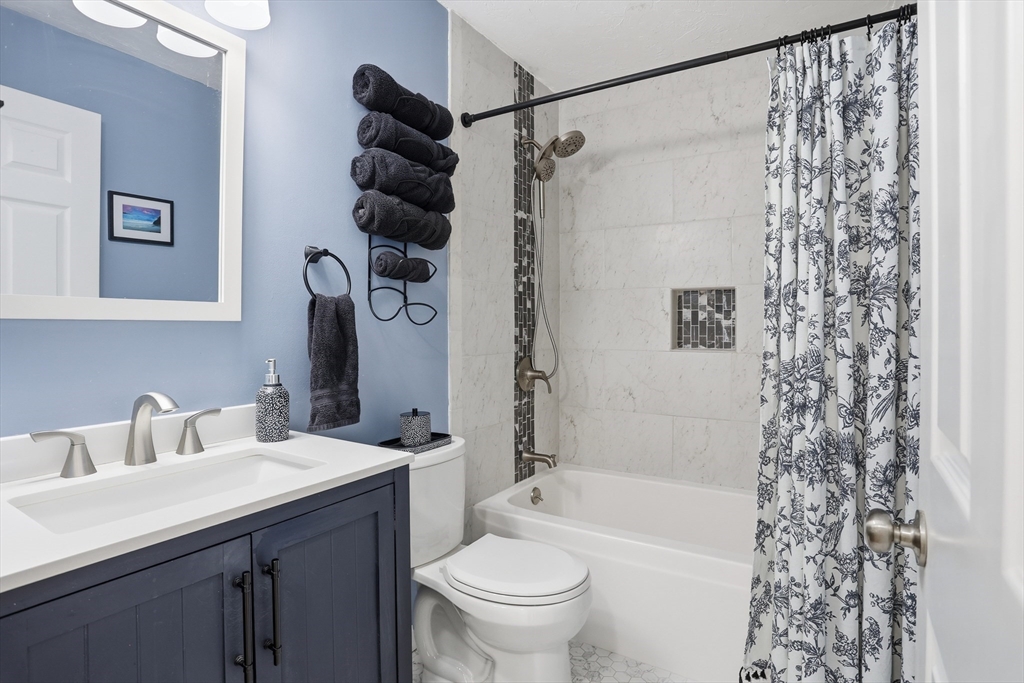 425 Main Street, Unit 20D Hudson, MA 01749 - Photo 22 of 33