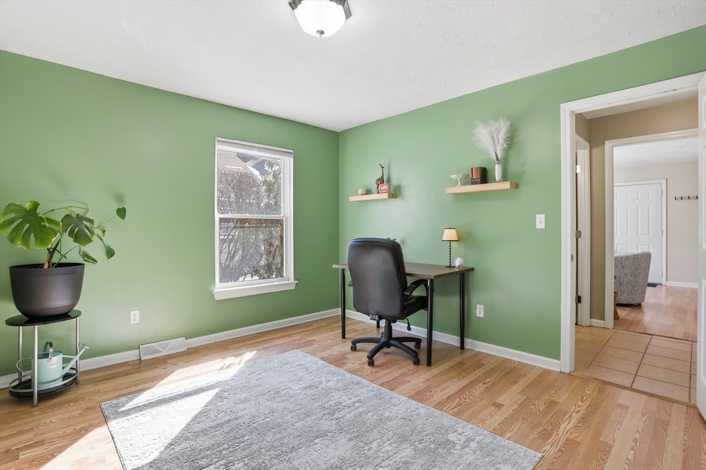 425 Main Street, Unit 20D Hudson, MA 01749 - Photo 26 of 33