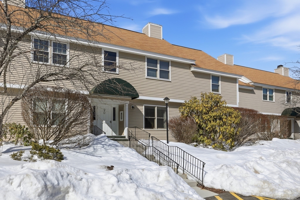 425 Main Street, Unit 20D Hudson, MA 01749 - Photo 4 of 33