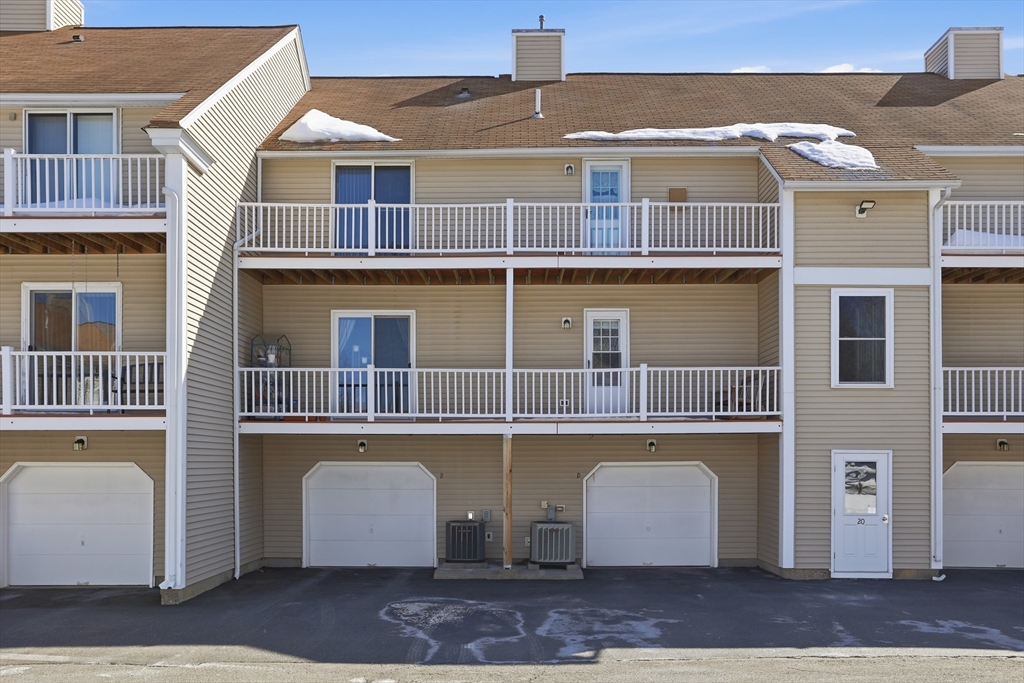 425 Main Street, Unit 20D Hudson, MA 01749 - Photo 6 of 33