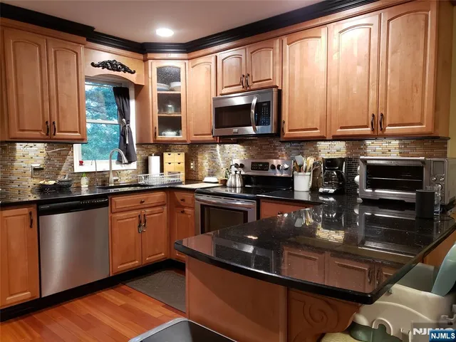 $1,995 | 49 Harrison Road, Unit 2, Riverdale, NJ 07457