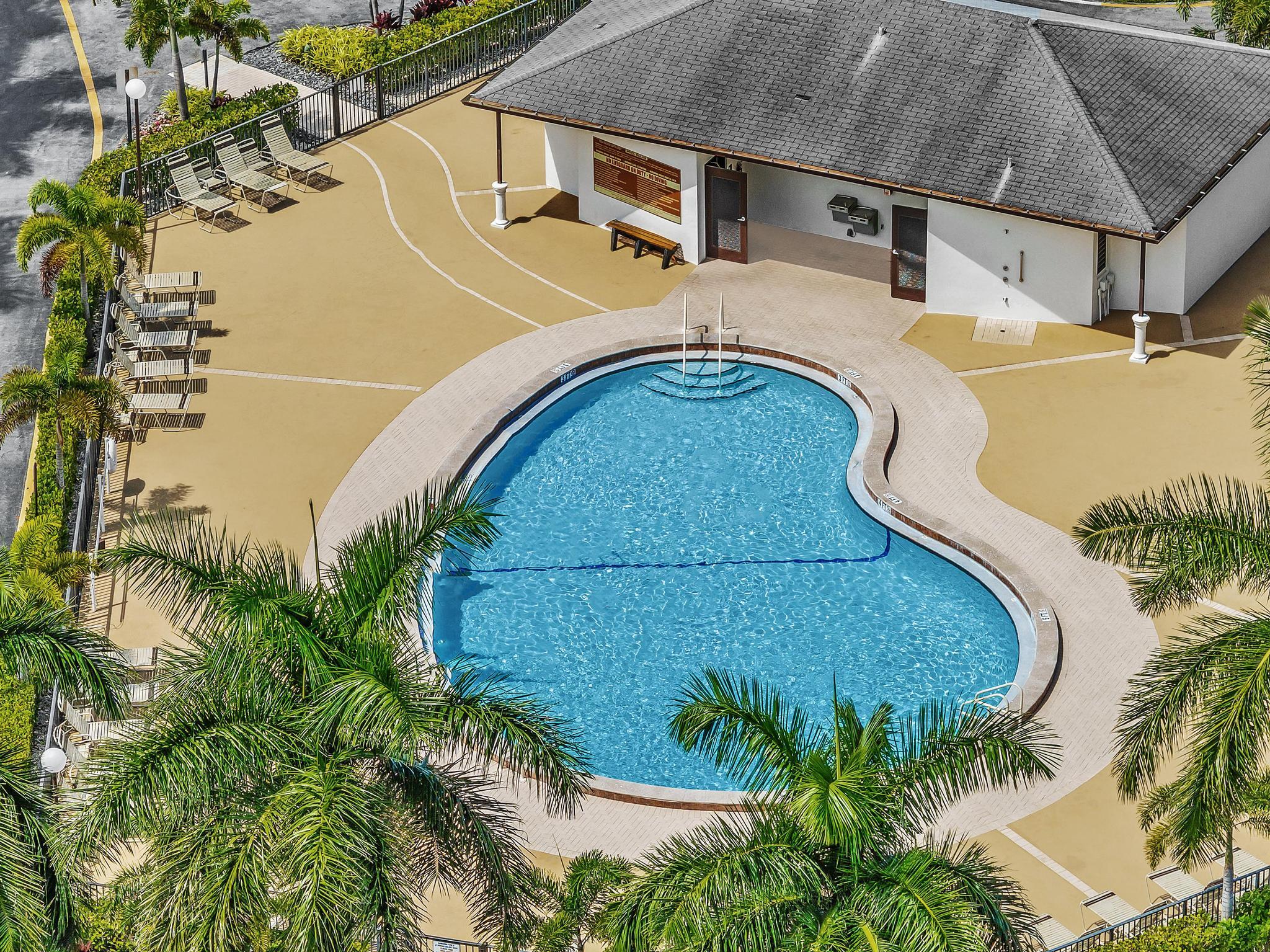 3076 Cornwall East Boca Raton, FL 33434 - Photo 54 of 59 DJI_20260731113121_0156_D_FPP