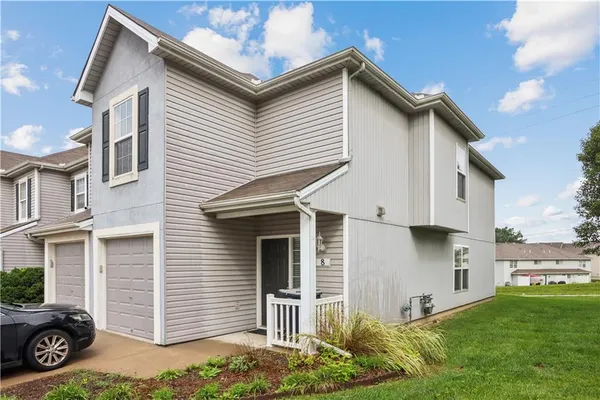 $230,000 | 8 Northeast 95th Court, Kansas City, MO 64155