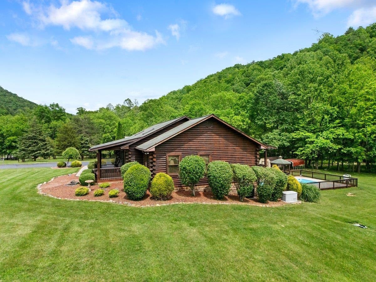2595 Split Rail Road Shawsville, VA 24162 - Photo 68 of 86 Gallery Image 68