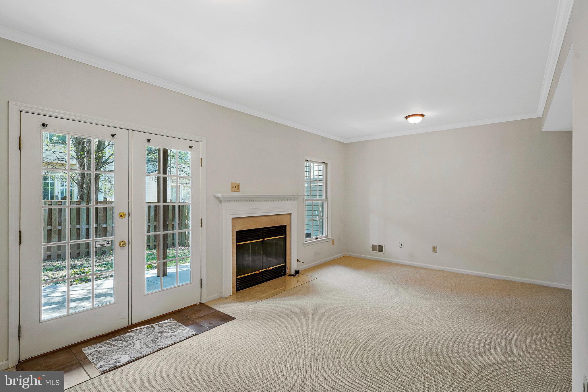 6556 Antrican Drive Springfield, VA 22150 - Photo 27 of 36 a view of empty room with front door