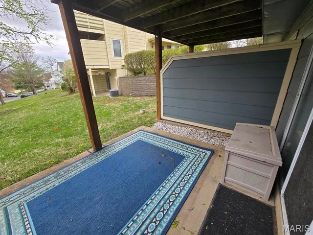 $230,000 | 3110 Autumn Shores Drive, Maryland Heights, MO 63043