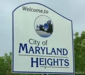 $230,000 | 3110 Autumn Shores Drive, Maryland Heights, MO 63043