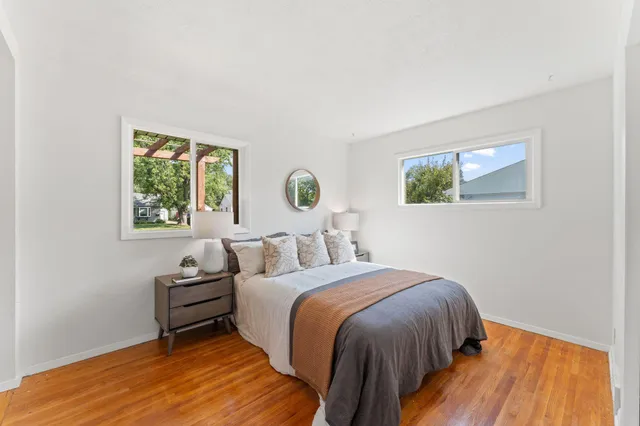 $379,900 | 1607 East 87th Street, Bloomington, MN 55425