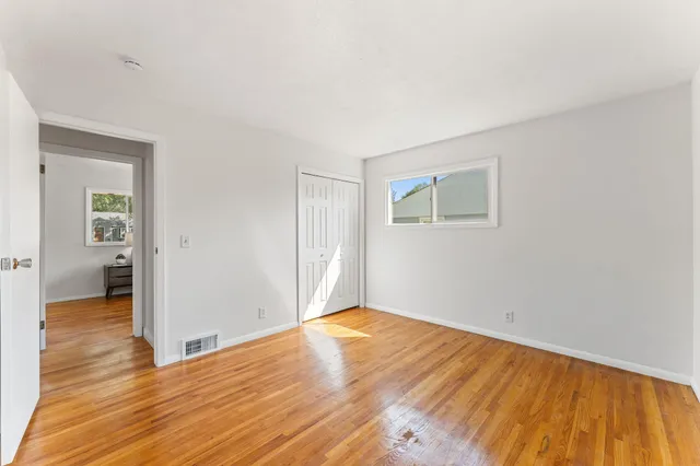 $379,900 | 1607 East 87th Street, Bloomington, MN 55425