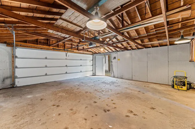 $379,900 | 1607 East 87th Street, Bloomington, MN 55425