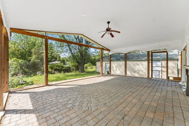 $379,900 | 1607 East 87th Street, Bloomington, MN 55425