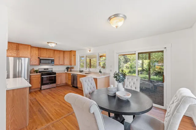 $379,900 | 1607 East 87th Street, Bloomington, MN 55425