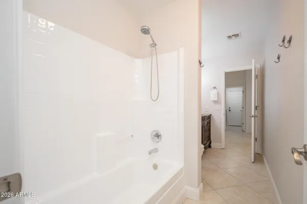 $569,000 | 3352 East Wildhorse Drive, Gilbert, AZ 85297