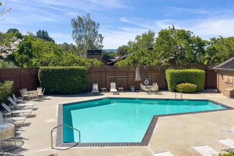 $3,600,000 | 14 Susan Gale Court, Menlo Park, CA 94025