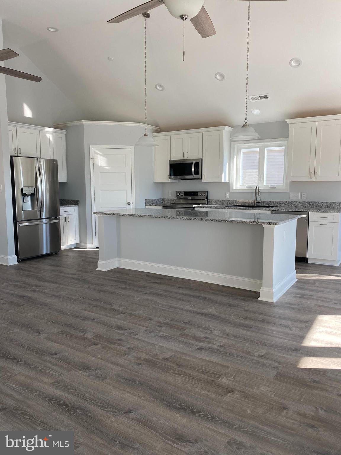 172 Clamshell Road Ocean City, MD 21842 - Photo 6 of 28 Gallery Image 6