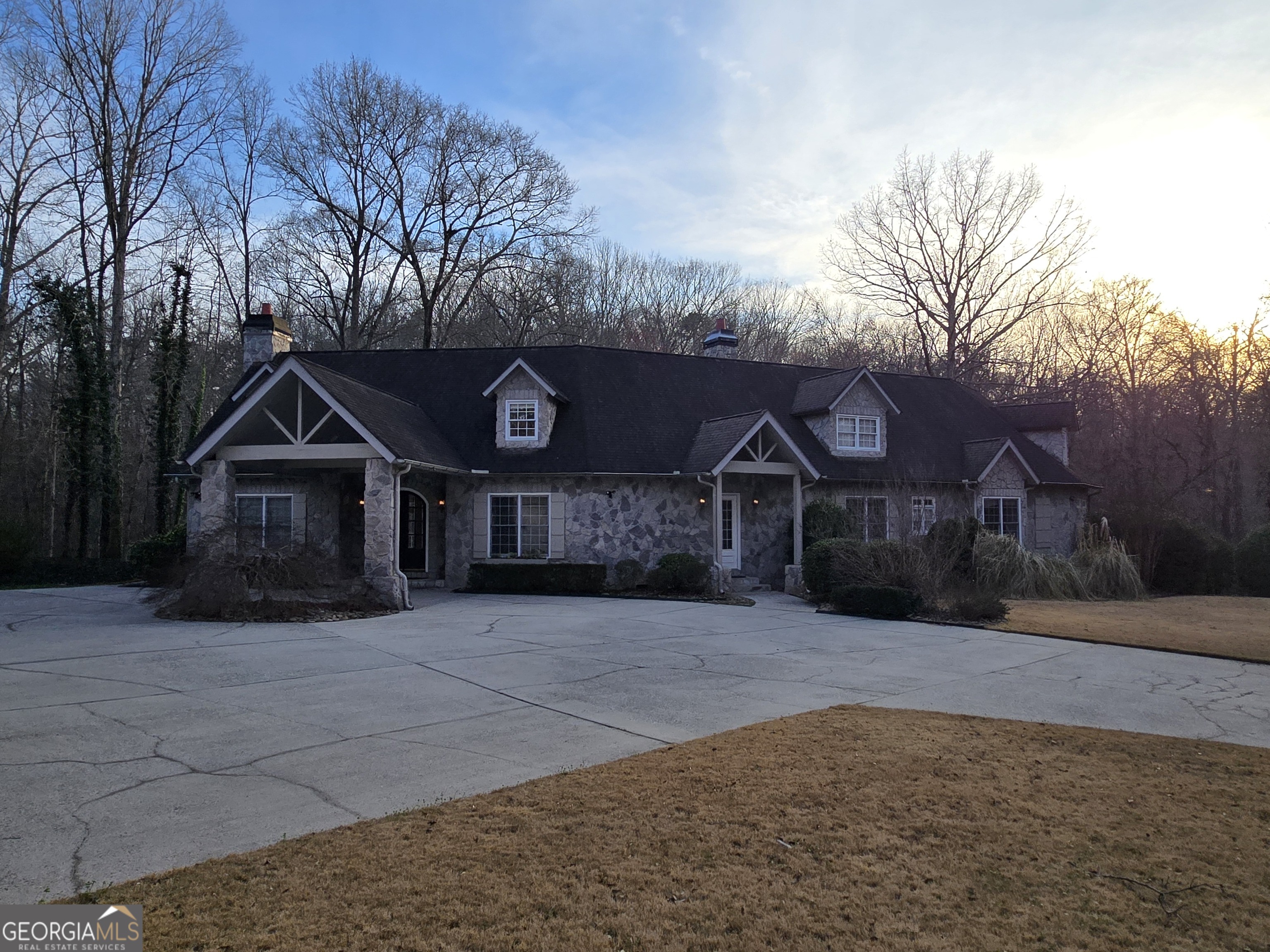 1256 Olde Lexington Road Hoschton, GA 30548 - Photo 4 of 27
