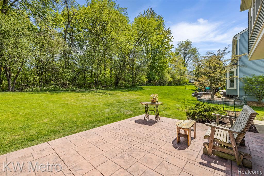519 Bolinger Street Rochester Hills, MI 48307 - Photo 18 of 49