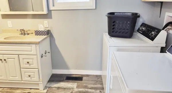 $199,900 | 1388 East Wilcox Avenue, White Cloud, MI 49349