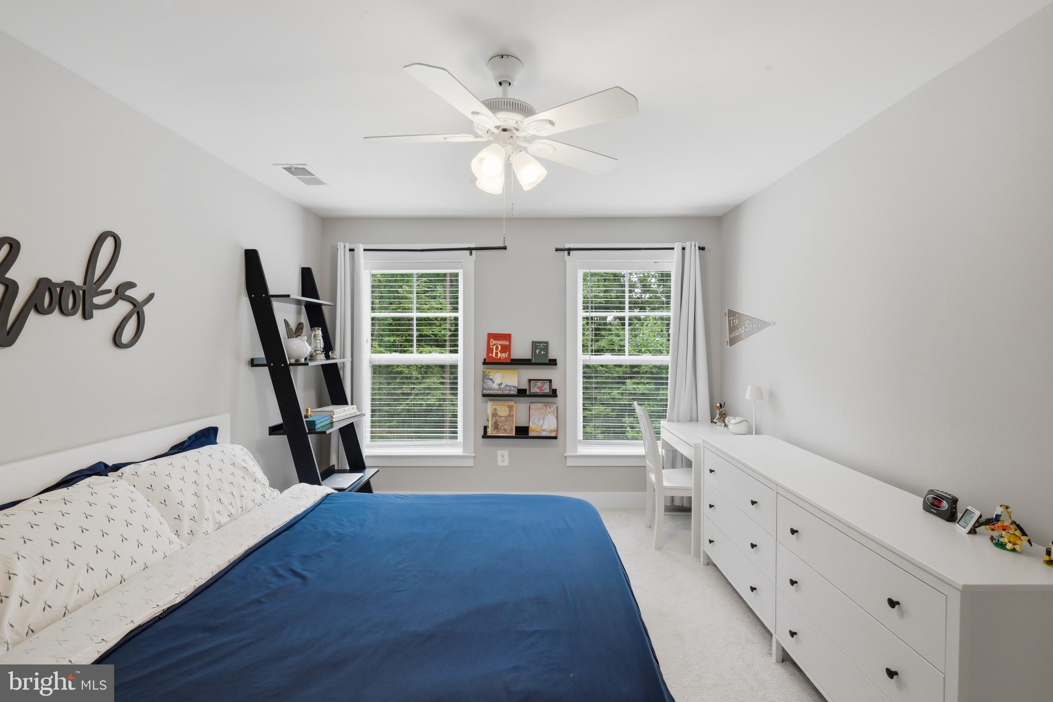 1215 B Providence Road Towson, MD 21286 - Photo 39 of 74 Upper 1 - Bedroom #3 with ceiling fan