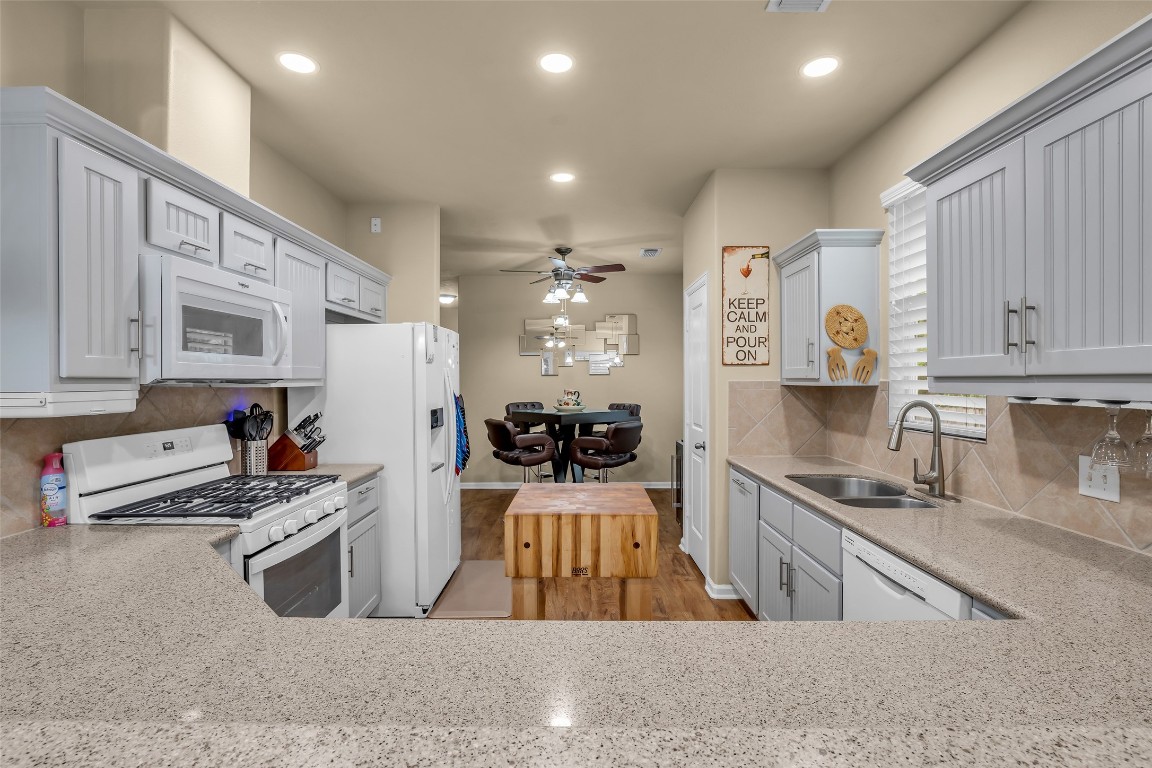 209 East George Jones Road Livingston, TX 77351 - Photo 7 of 26 The gas range was installed in 2025.