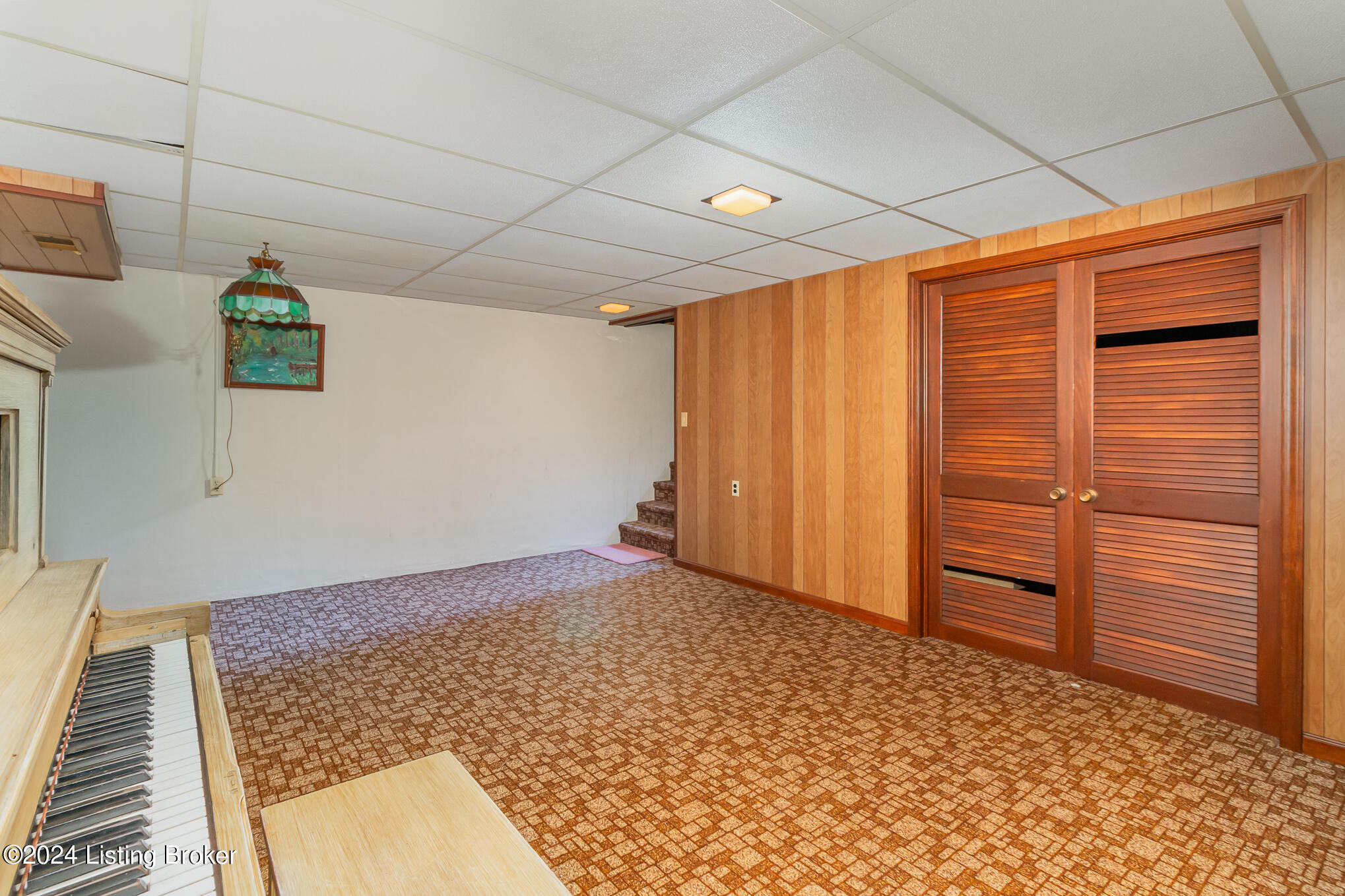 1517 Knight Road Louisville, KY 40216 - Photo 16 of 22 Basement