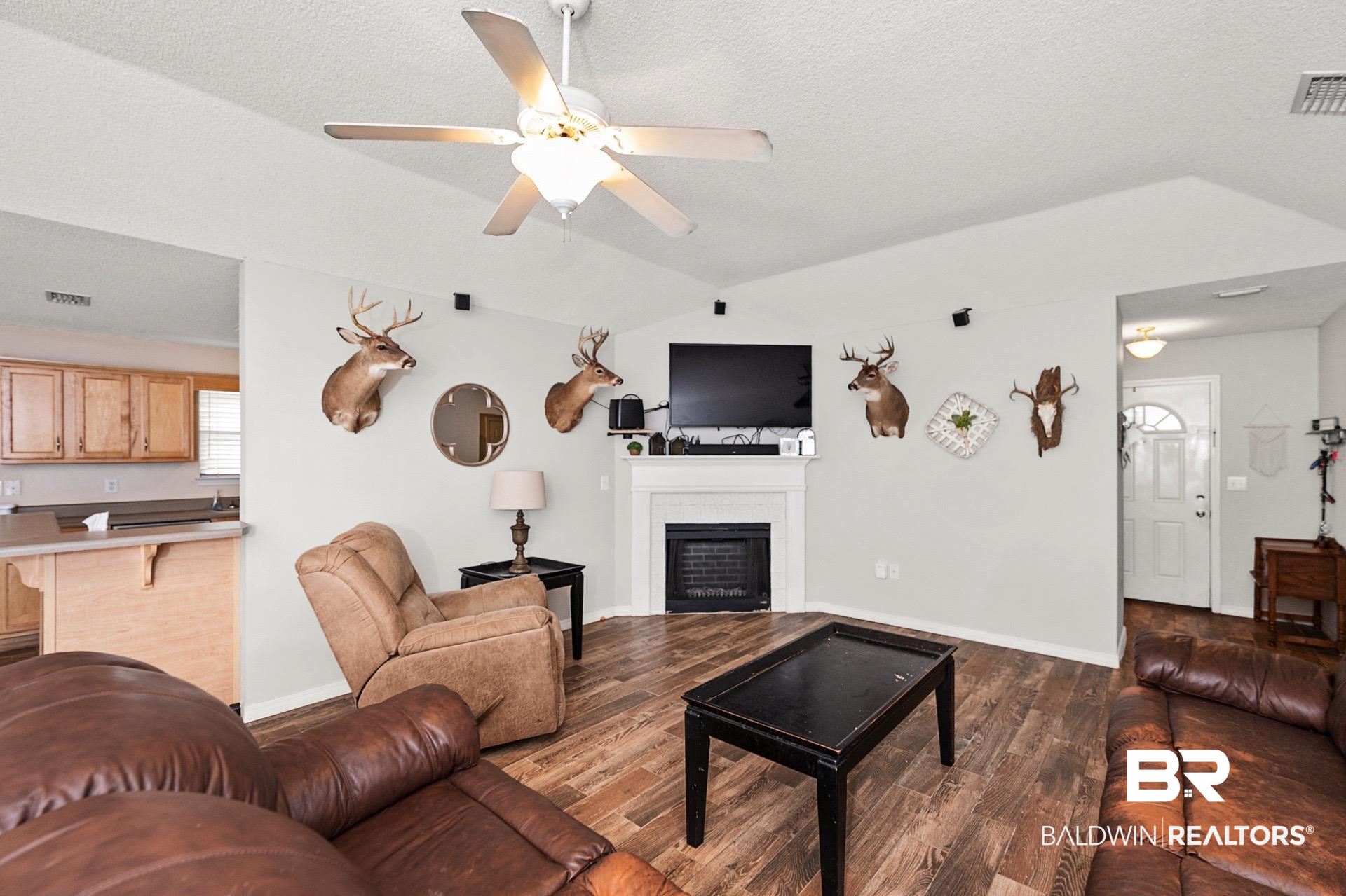 17005 Sugar Loop Foley, AL 36535 - Photo 3 of 20