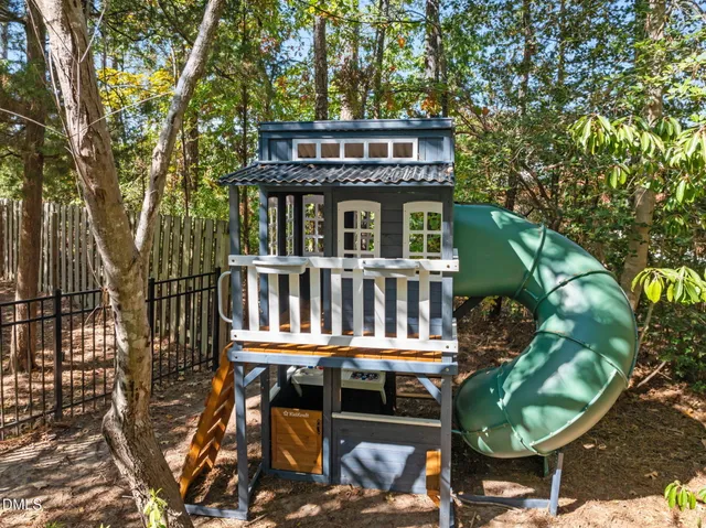 $1,085,000 | 629 Peach Orchard Place, Cary, NC 27519