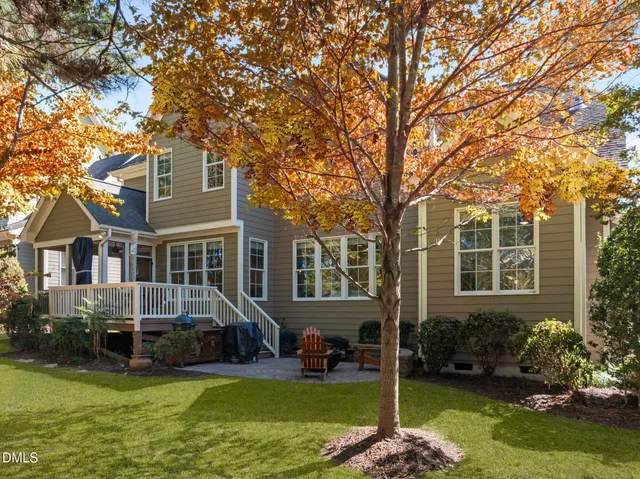 $1,085,000 | 629 Peach Orchard Place, Cary, NC 27519