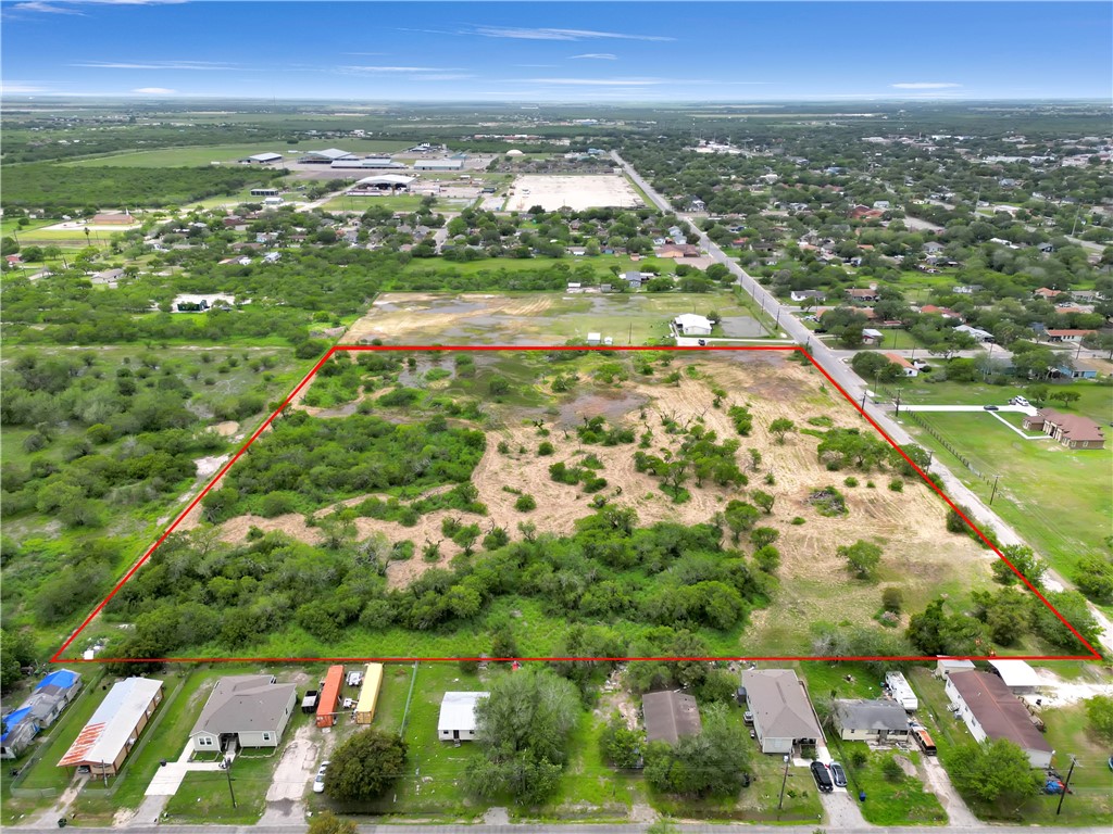 0 East 5th Street Sinton, TX 78387 - Photo 5 of 7 an aerial view of residential houses with outdoor space